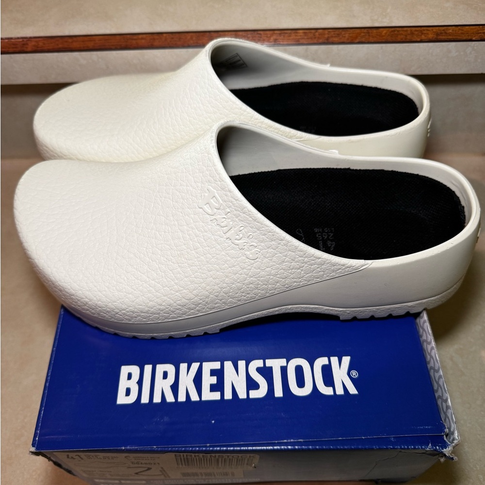 Birkenstock Super Birki’s  White Clogs with Black Insole Sz-41 New